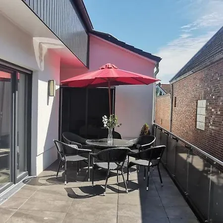 Ferienwohnung City Эзенс Экстерьер фото